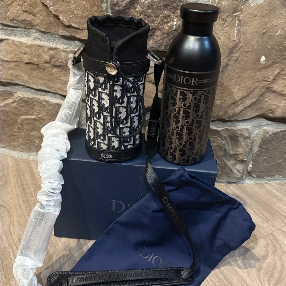 GWP - Dior Stainless Steel Bottle and Monogram Case